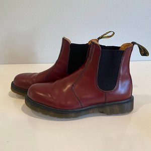 *NOT FOR SALE*Dr. Martens 2976 CHERRY RED SMOOTH LEATHER CHELSEA BOOTS US Mens 9